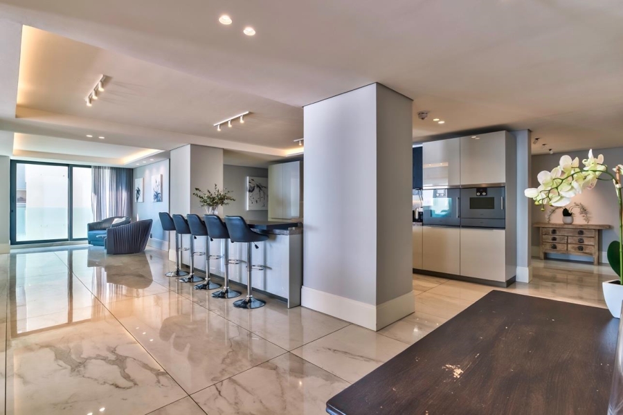 5 Bedroom Property for Sale in Bantry Bay Western Cape